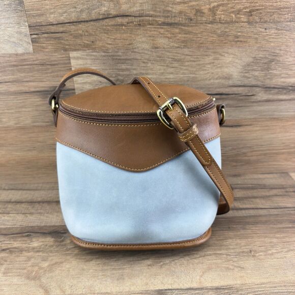 Honors Handbags - Honors Women Brown leather crossbody purse "To Honor